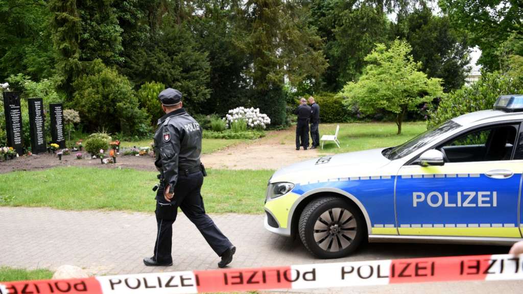 Haus-Explosion: Toter Mann auf Friedhof gefunden ...